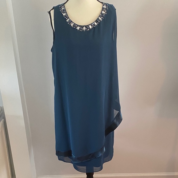 SLNY Dresses & Skirts - SLNY size 14 teal sleeveless dress with sheer overlay